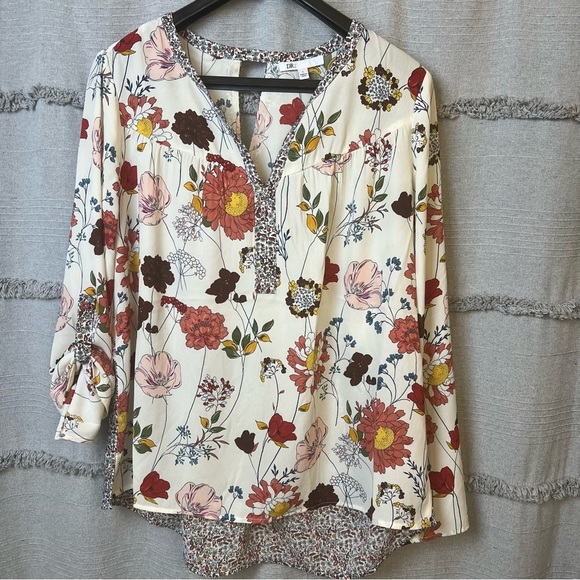 DR2 Tops - DR 2 Floral print long sleeve blouse, size large